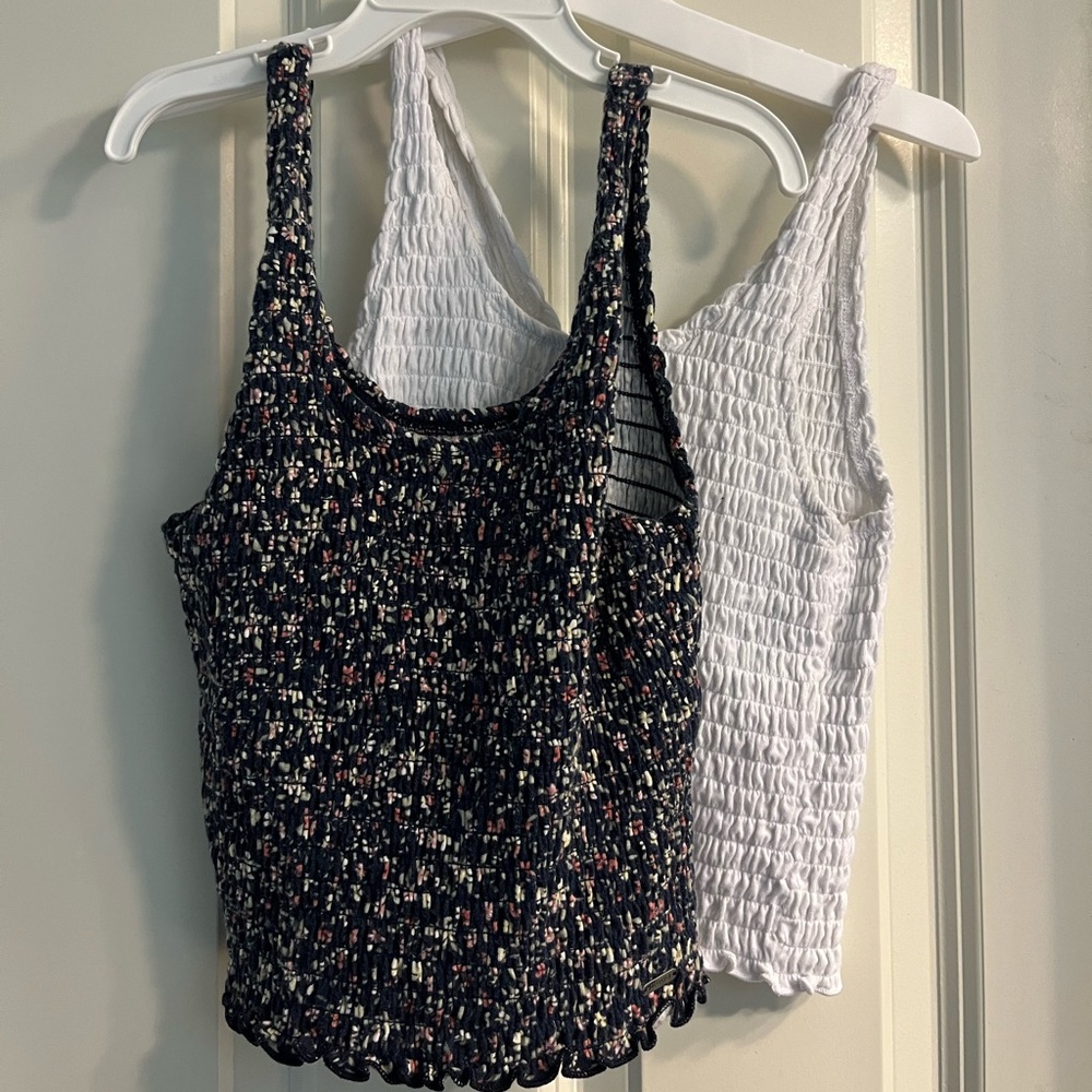 Ribbed Hollister Tank Bundle